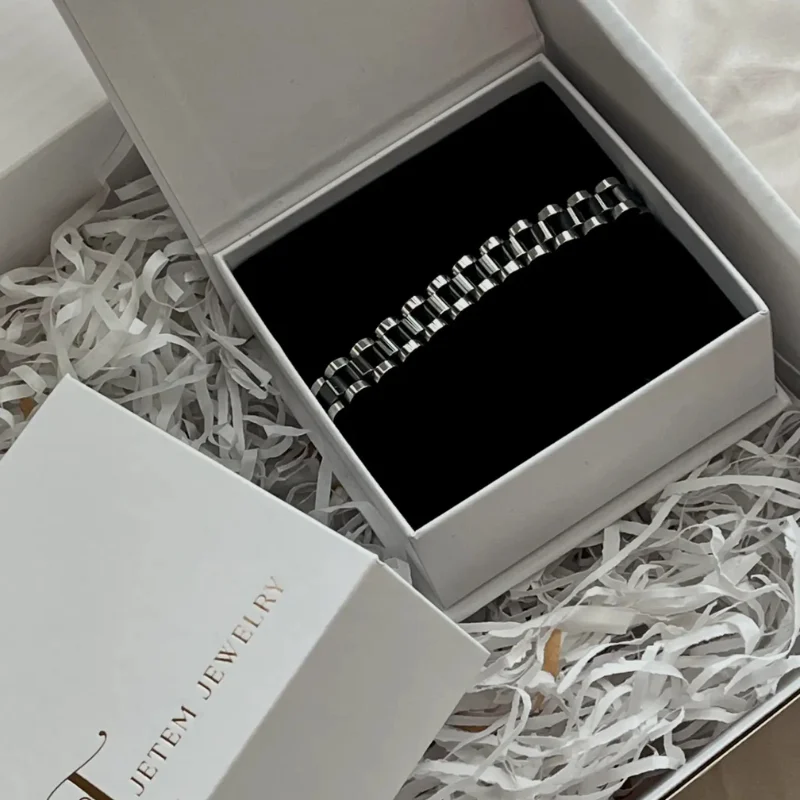 Thin Steel Link Bracelet for Men JBM1001 JETEM 4 Thin Steel Link Bracelet for Men JBM1001 JETEM 4
