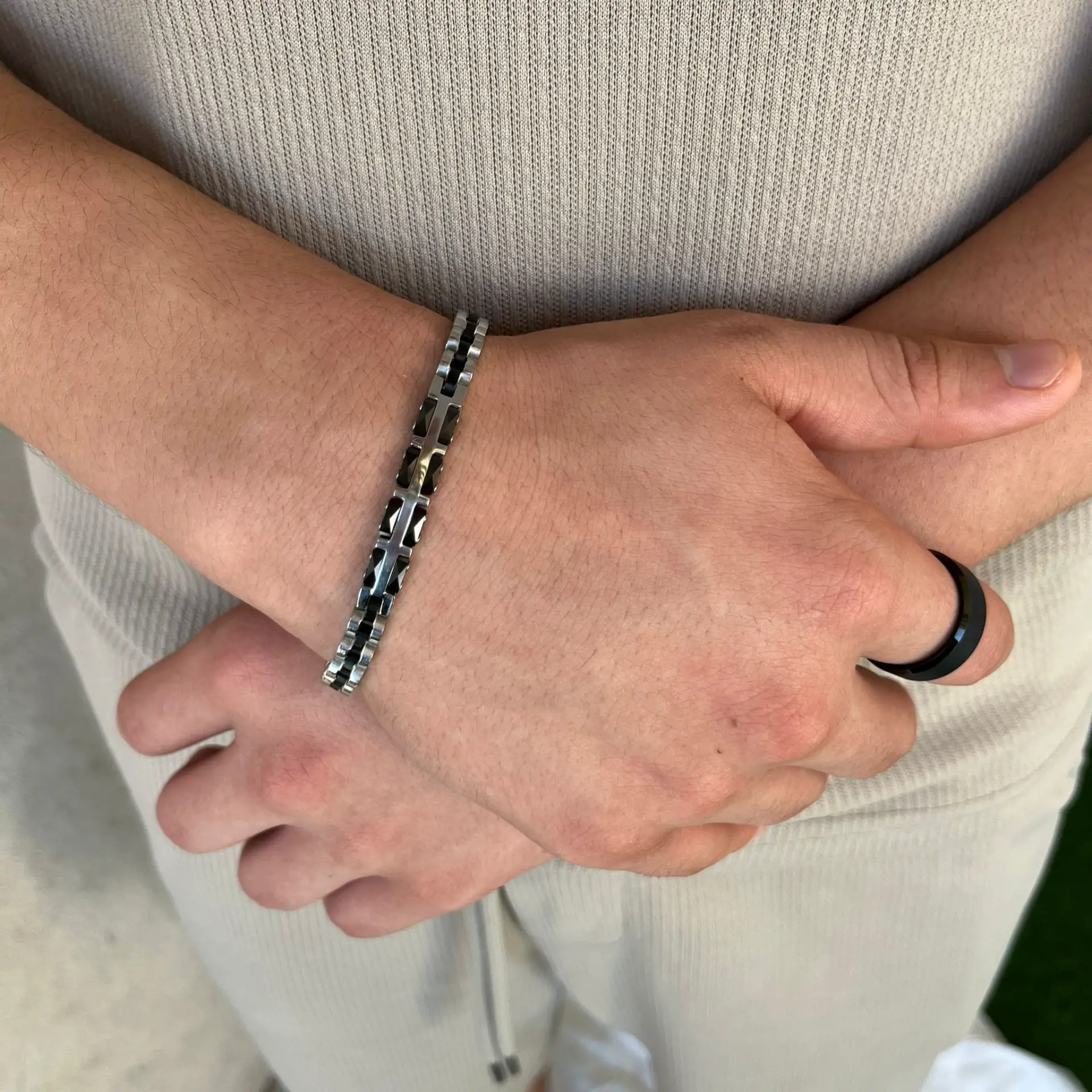 man-bracelet-jetem-4-7.webp man-bracelet-jetem-4-7.webp